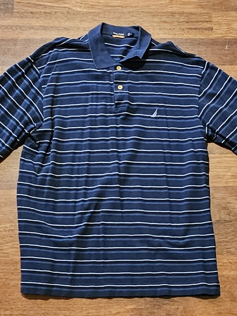 NAUTICA mens long-sleeve dress shirt SIZE Xl COLOR Blue LXL21D